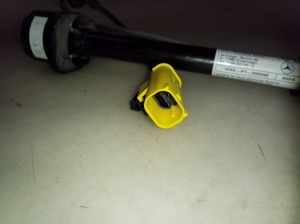 Mercedes Benz C-Class 205 (2014–2021) Motorhaubenairbag - 4