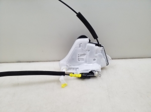 NISSAN Juke F16 (2018–2026) Front door lock 805006PA1A - 7