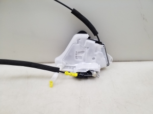 NISSAN Juke F16 (2018–2026) Front door lock 805006PA1A - 5