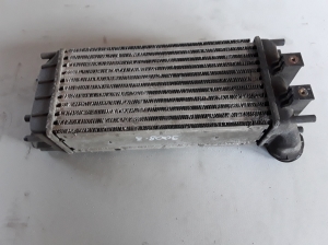 Peugeot 3008 (2009–2016) Vahejahuti radiaator 9684212480 - 2