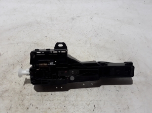 RENAULT Captur (2019–2026) Rear side door exterior handle and its parts - 2