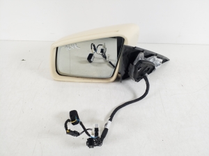   Side mirror and its details 