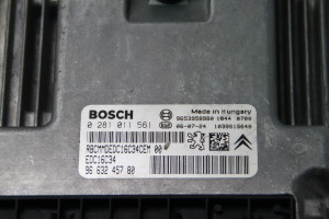 Citroen C5 I (2001–2008) Engine control unit 9663245780 - 4
