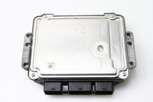 Peugeot 407 (2004–2010) Engine control unit 9664257580 - 2