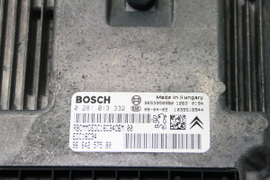 Peugeot 407 (2004–2010) Engine control unit 9664257580 - 3