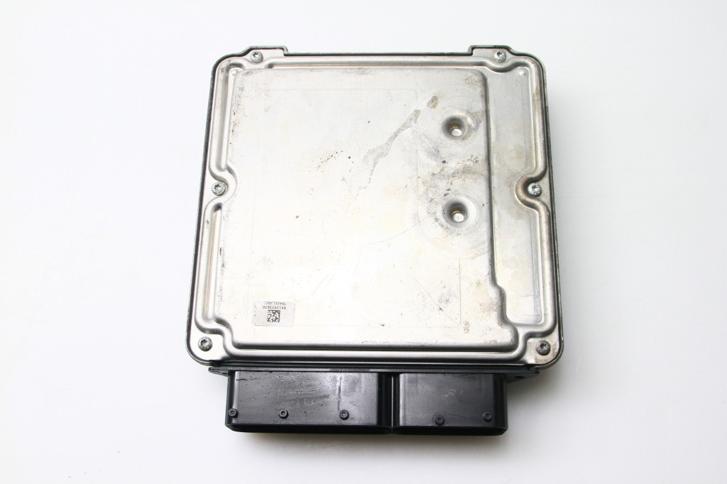 AUDI A4 B7/8E (2004-2008) Moottorin ohjausyksikkö ECU 03G906016JD 24722098