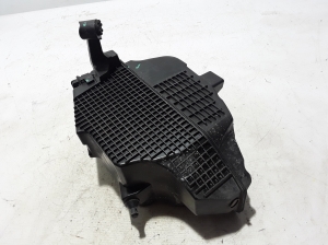   Boîtier de filtre à air  - 165006536R 