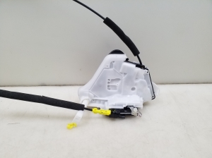 NISSAN Juke F16 (2018–2026) Front door lock 805006PA1A - 3