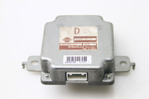 Steuergerät - 41650JD710