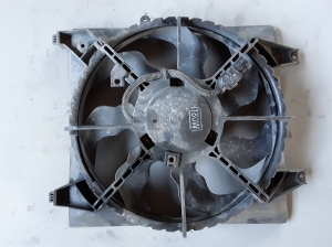 Hyundai Santa Fe (2006–2012) Dzesēšanas ventilators un tā daļas 253802B000 - 2