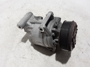  Air conditioner compressor 