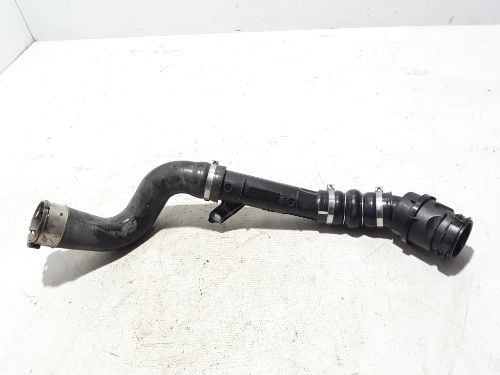 Used Dacia Duster Intercooler hose 144600835R