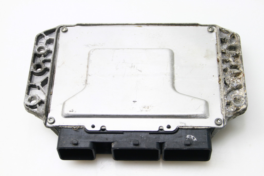 RENAULT Megane 3 generation (2008-2020) Engine Control Unit ECU 237100131R 27306217