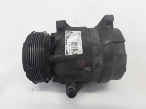  Air conditioner compressor 