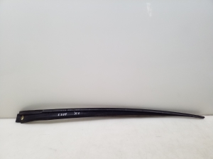 Volkswagen Golf Plus Mk5 (2004–2008) Windschutzscheibenleiste 5M0854327B - 5