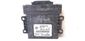 Skoda Octavia II (2004–2013) Getriebesteuergerät 09G927750FB - 2