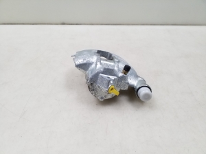 Ford Escort VI (1995–2000) Bremssattel vorne R97AX2B294BB - 2