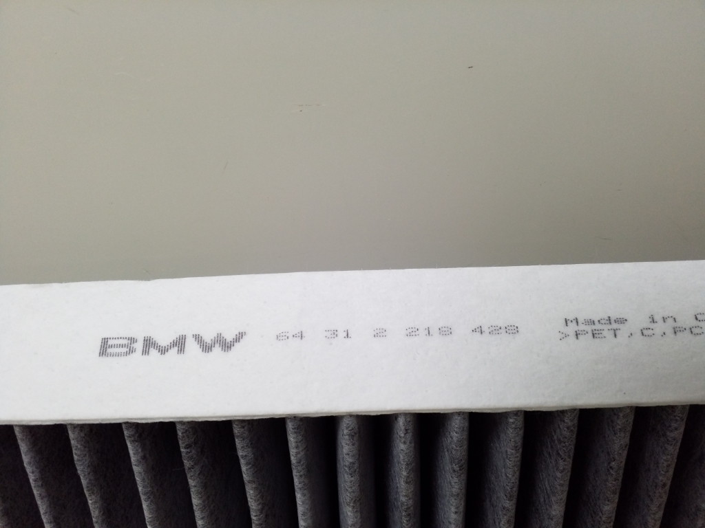 BMW X5 E53 (1999-2006) Ilmansuodatin 2218428 24944638