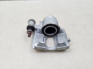 Ford Escort VI (1995–2000) Bremssattel vorne R97AX2B302BB - 2