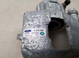 Ford Escort VI (1995–2000) Bremssattel vorne R97AX2B302BB - 3