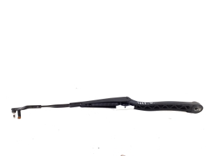 Mercedes Benz CLS-Class 218 (2011–2018) Esiklaasi puhasti hoob A2188200044 - 2