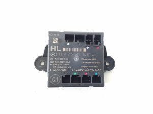   Rear side door control unit 