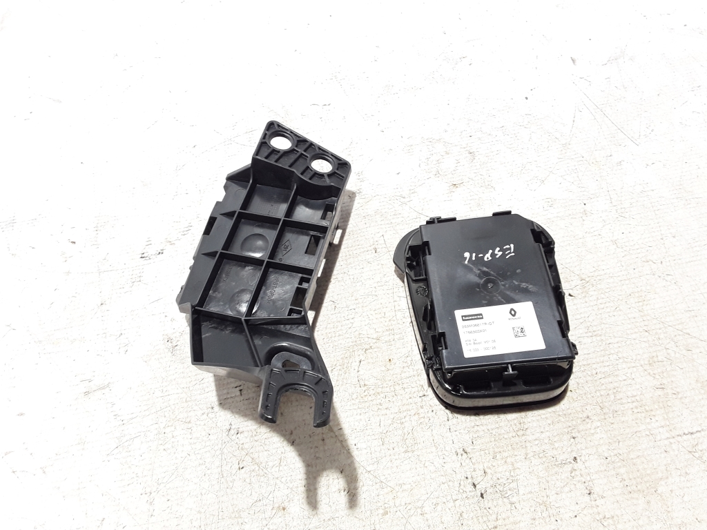 RENAULT Espace 5 generation (2015-2023) Switches 285M06817R 22475491