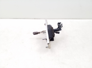 Mazda CX-7 (2006–2012) Clutch master cylinder EH6441400 - 2