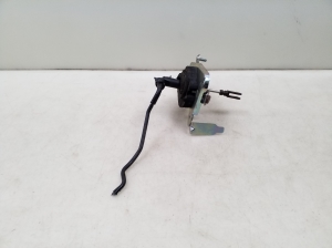 Mazda CX-7 (2006–2012) Clutch master cylinder EH6441400 - 5