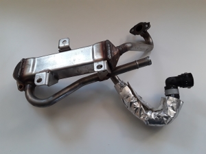  EGR valve cooler 