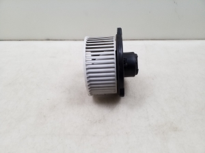  Cabin shoulder motor 