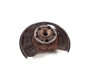  Rear hub 