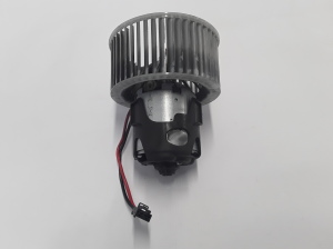 BMW 5 SERIES F11 (2010–2017) Salongi puhuri mootor 9242608 - 4