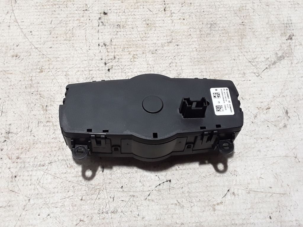 BMW 5 Series F10/F11 (2009-2017) Headlight Switch Control Unit 9346841 22475355