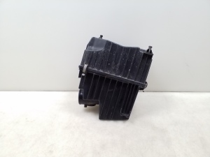  Air filter housing 