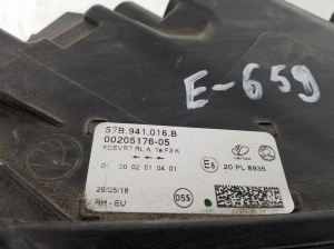 Skoda Karoq (2017–2026) Esituli 57B941016B - 8