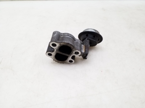  EGR valve 