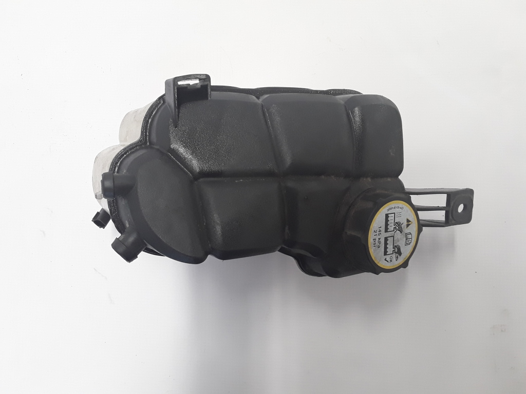 VOLVO V60 1 generation (2010-2020) Expansion Tank 31200320 22299931