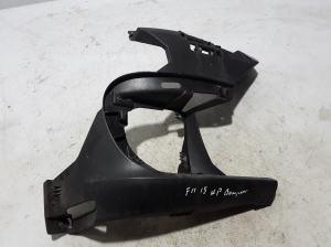  Front bumper bracket 