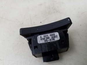 BMW 5 SERIES E61 (2004–2010) Other switch 6921668 - 2