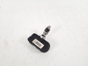 Mercedes Benz CL-Class C216 (2006–2014) Reifendrucksensor A0009057200 - 2