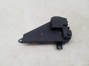 BMW 5 SERIES E61 (2004–2010) Kaitsmekarp pakiruumis 6906603 - 2