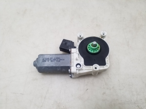 BMW 5 SERIES E61 (2004–2010) Rear side door window regulator motor 6922320 - 4