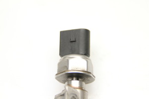 BMW 3 SERIES E90 (2004–2013) Common Rail Kraftstoffleitung 7562474 - 2