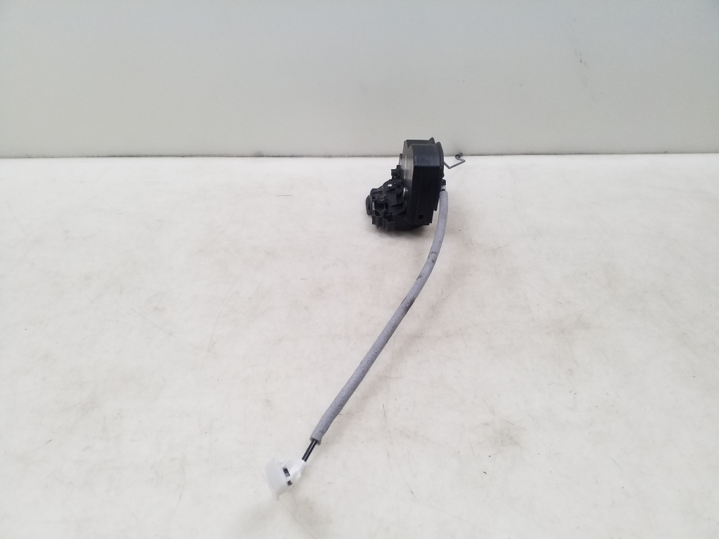 BMW 5 Series E60/E61 (2003-2010) Front Right Door Lock 7167068 24945621