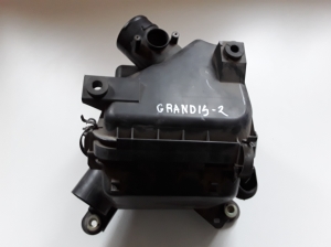 Mitsubishi Grandis (2003–2011) Luftfiltergehäuse MR993558 - 3