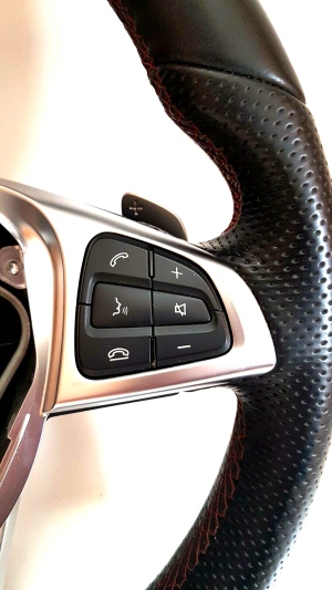 Mercedes Benz GLA-Class 156 (2013–2019) Volant A00046034039E38 - 4