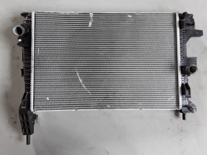 Ford Focus (2011–2018) Cooling radiator DV618C342WE - 3