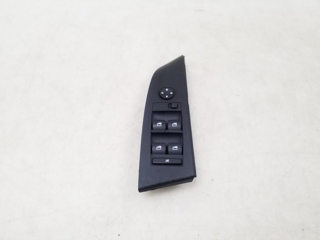 BMW 5 Series E60/E61 (2003-2010) Front Left Door Window Switch 6951904 24946326