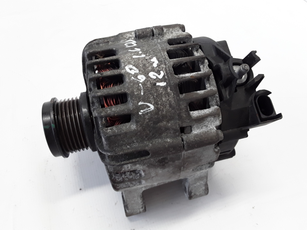 VOLVO V60 1 generation (2010-2020) Generatorius 30644799 22299902